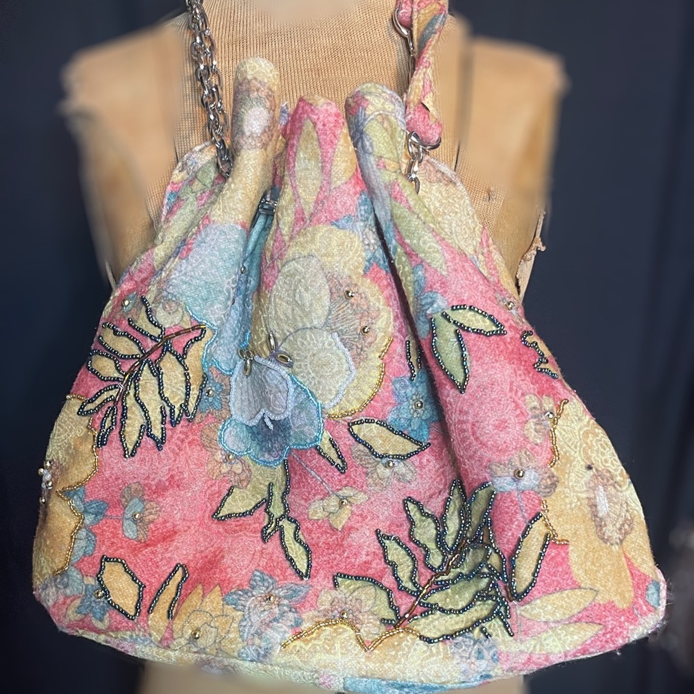 Leko London Handbag With Cinching Chain Handle.  Beaded Floral Design